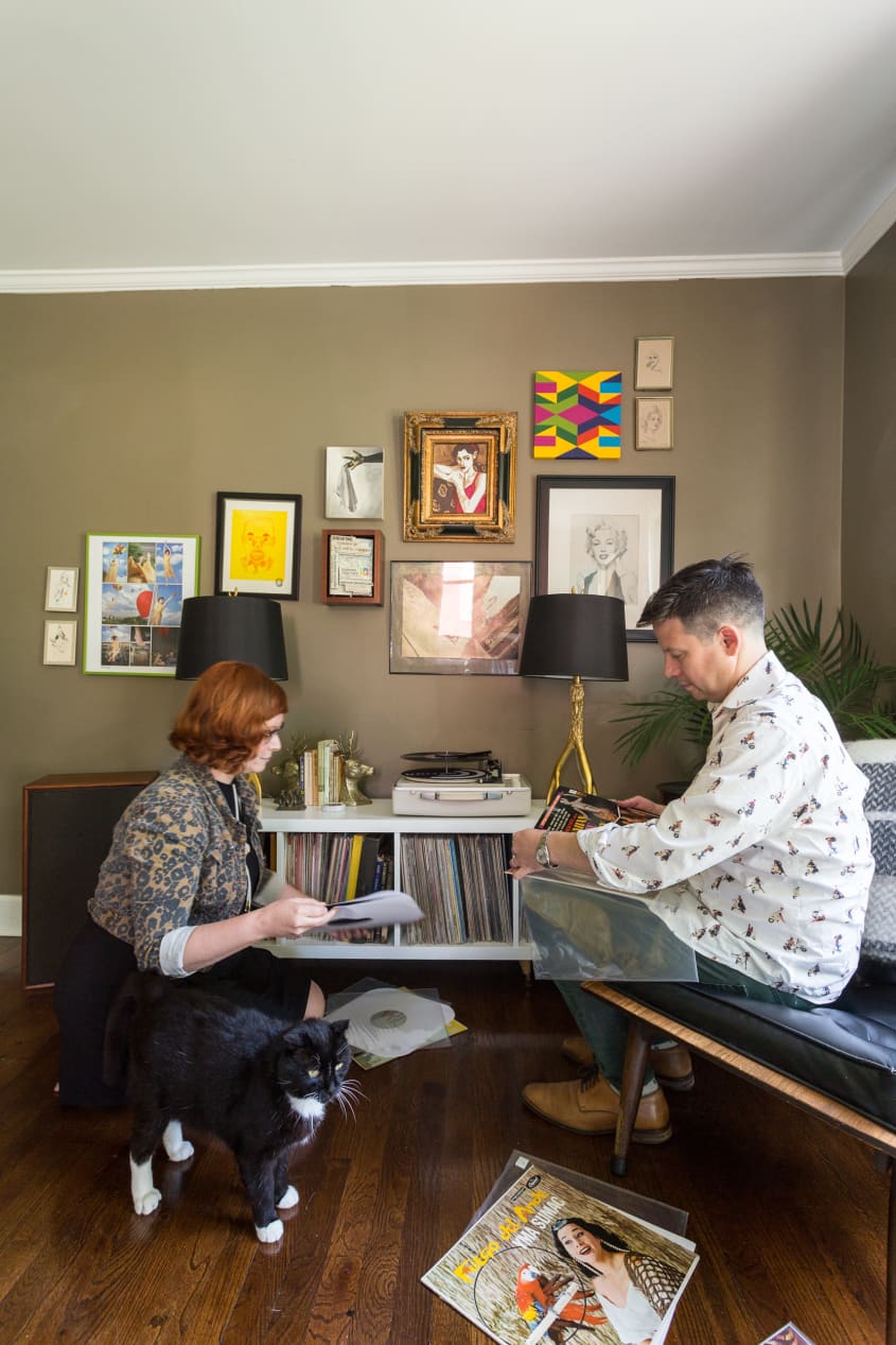 House Tour A Quirky MCM Modern Nashville Home Apartment Therapy